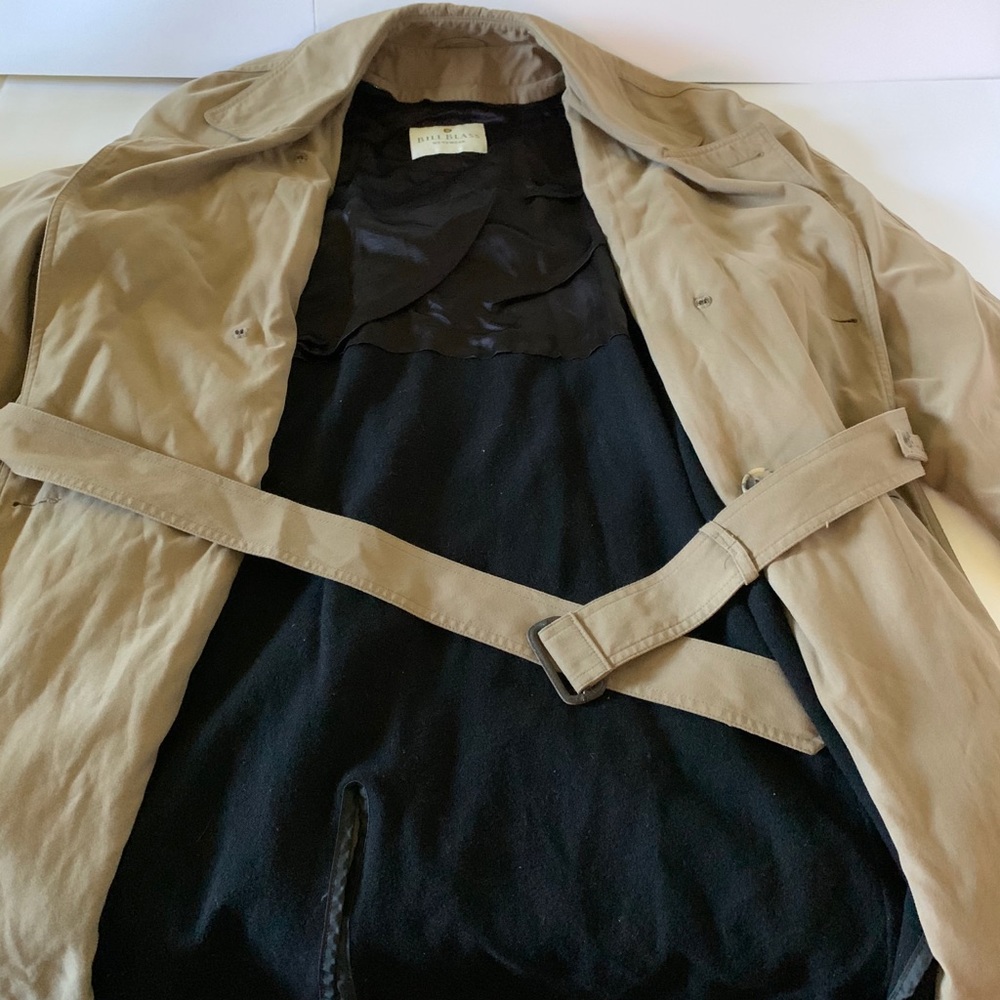 Bill Blass Men’s Trench Coat